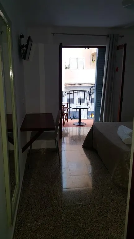 Pensión Hostal Las Nieves Ibiza